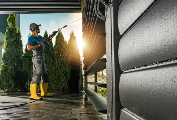 Best Deck Cleaning Services  in Astia, OR